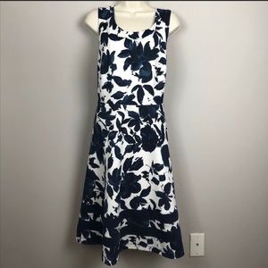 41 Hawthorn off-white dress with navy leaves
